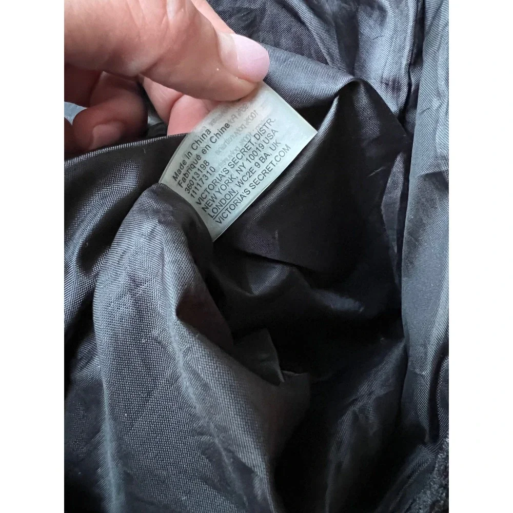 Victoria's Secret Tote Bag Black Velvet Quilted Carry-all large bag‎